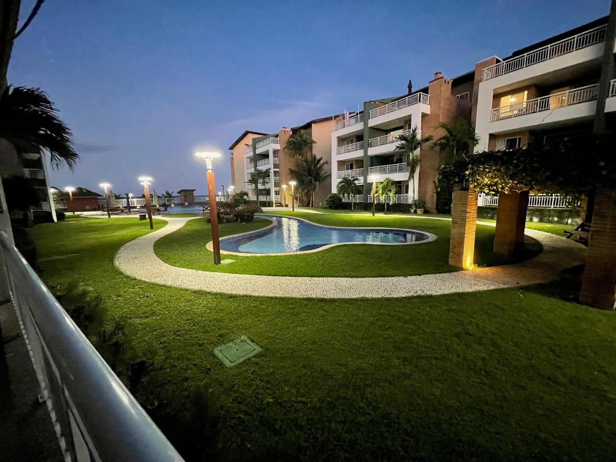 Terramaris - Aptos Vista Mar, Pe Na Areia, Vizinho Ao B Park Aquiraz Exteriör bild